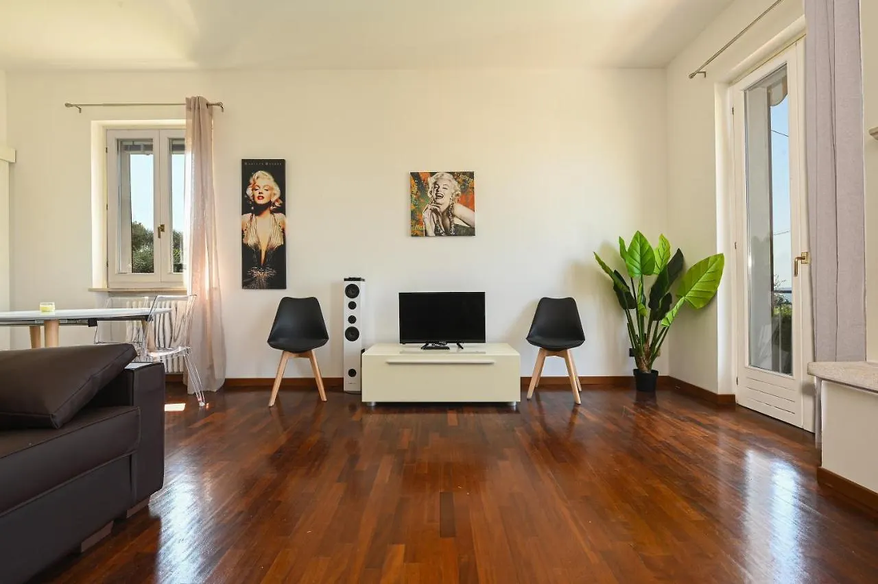 Villa Marilyn View Lake - Pool, Garden, Whirlpool Private 巴多利诺